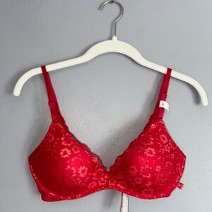 34C Red Shimmer Lace VICTORIA'S SECRET  Wireless Padded Bra